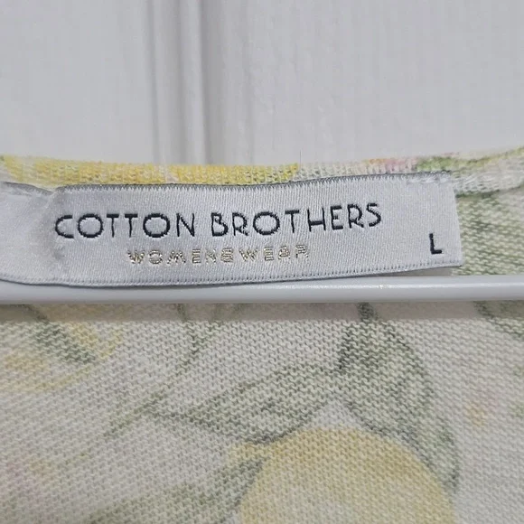 Lemon Pattern Tshirt - Large - Picture 2 of 2